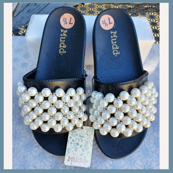 Mudd Shoes - Mudd Pearls & Bling Slides Size 7.5, Bling Slides, Pearl Slides, Mudd Slides